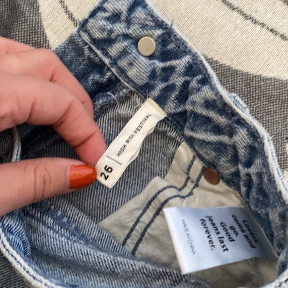 Pacsun size 26 high rise festival shorts rips below pockets - Picture 4 of 5
